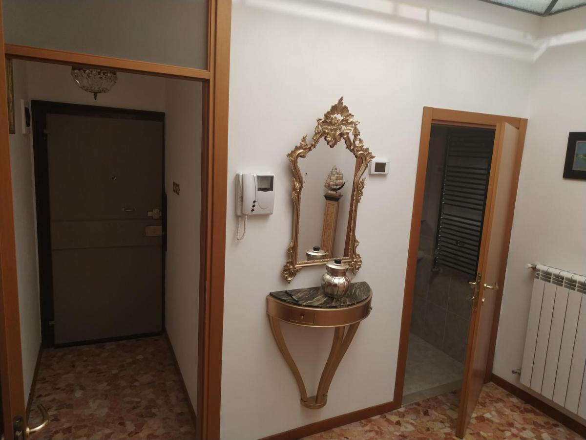 Guizzo Apartment Venezia Екстер'єр фото